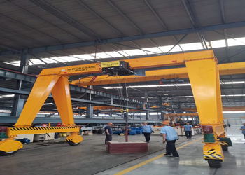 MHT Rubber-Tired Gantry Crane product image 2