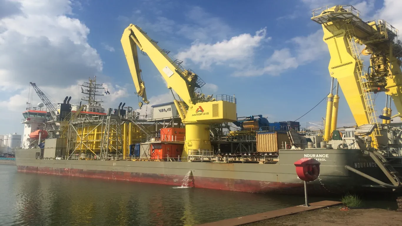 Marine Deck Crane for Offshore Vessel Equipment Handling