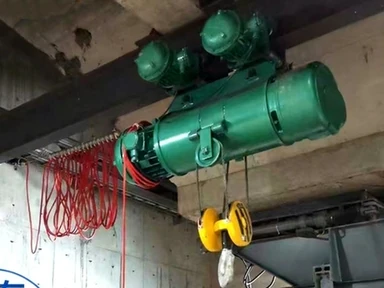 Ton CD Hoist + 3.2-Ton Hook Block (Almaty, Kazakhstan) – Building Material Pipe Transfer